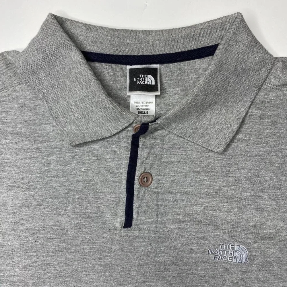 North Face‎ polo shirt